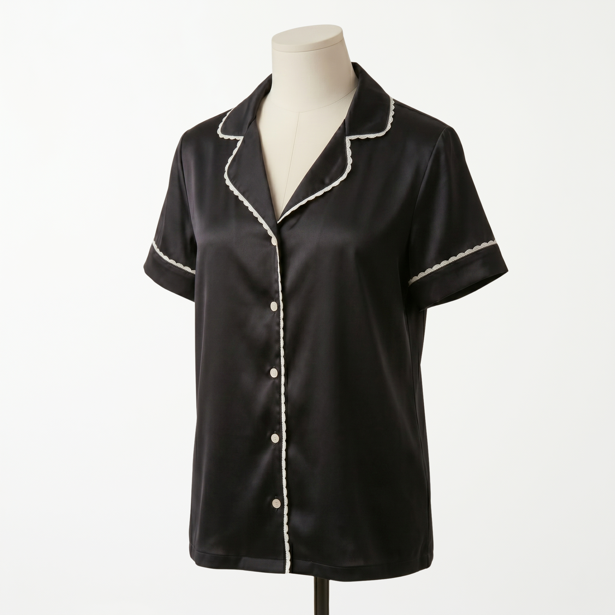 Pijama Cozy Silk Seda Negro - blusa manga corta vista frontal