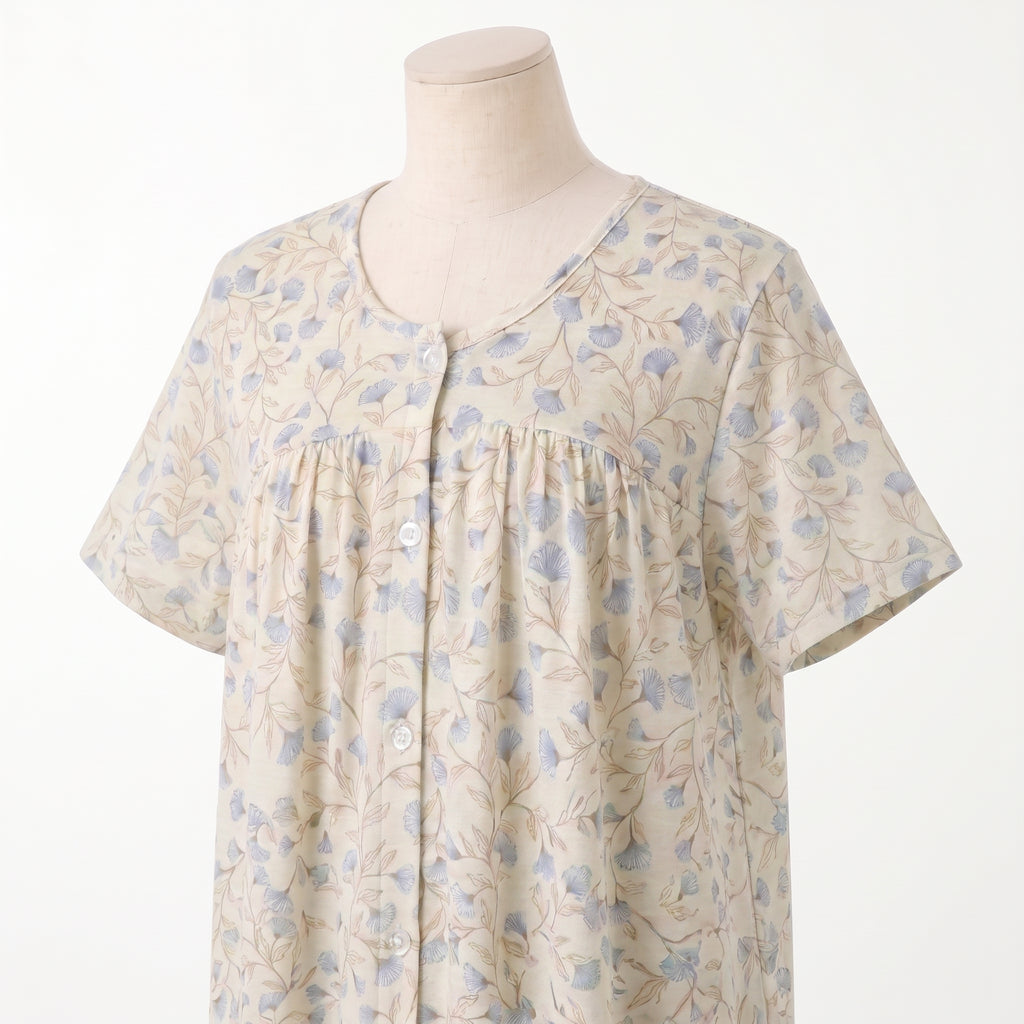 Bata Campanilla, torso: cuello redondo, tapeta y canesú fruncido